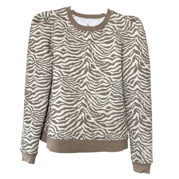 Tuckernuck Tops - Tuckernuck Sport Quilted Zebra Print Pullover Puff Shoulders S